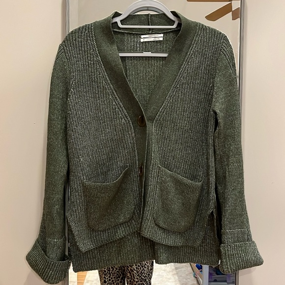 Anthropologie Sweaters - NWOT Anthropologie Cardigan Sweater - olive green -medium